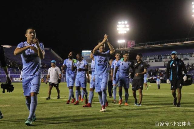 王哲林22分上海胜新疆 程帅澎25分浙江胜宁波